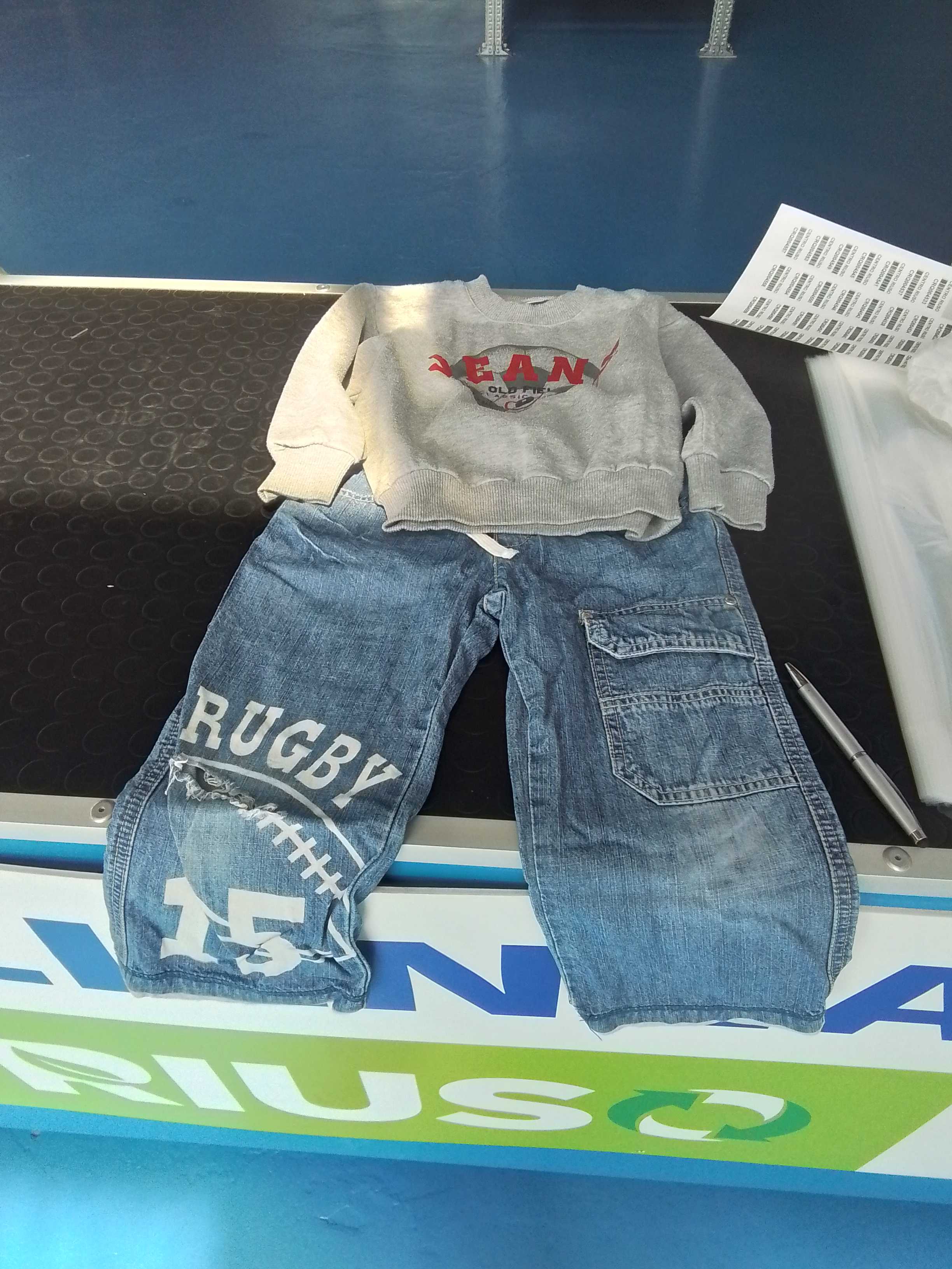 jeans e felpa original marines