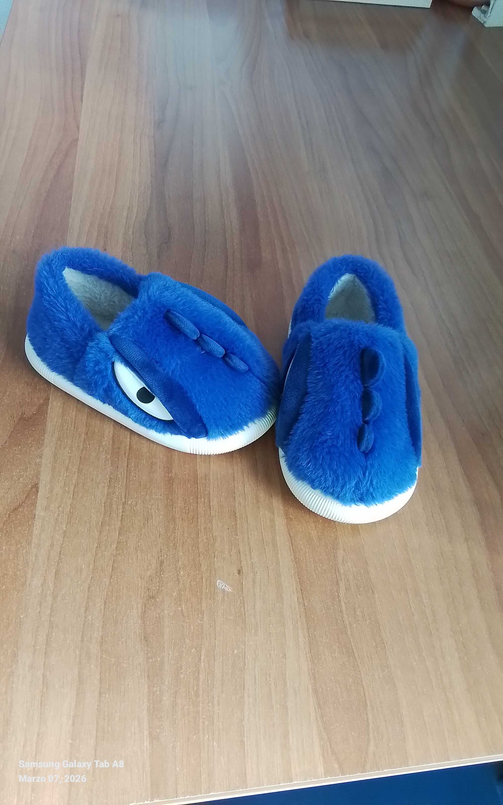 pantofole n 27