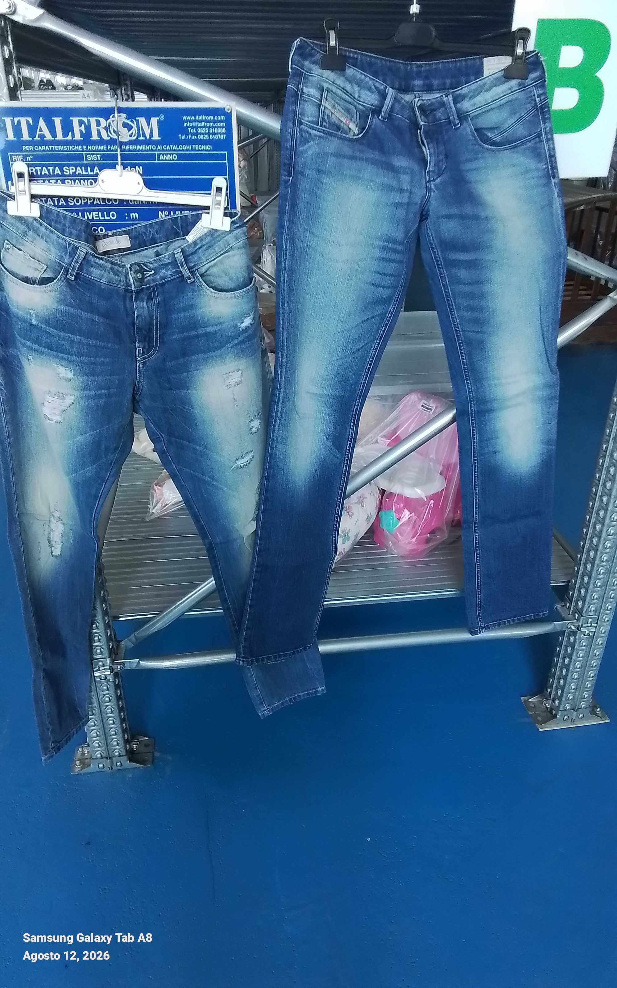 pantaloni donna