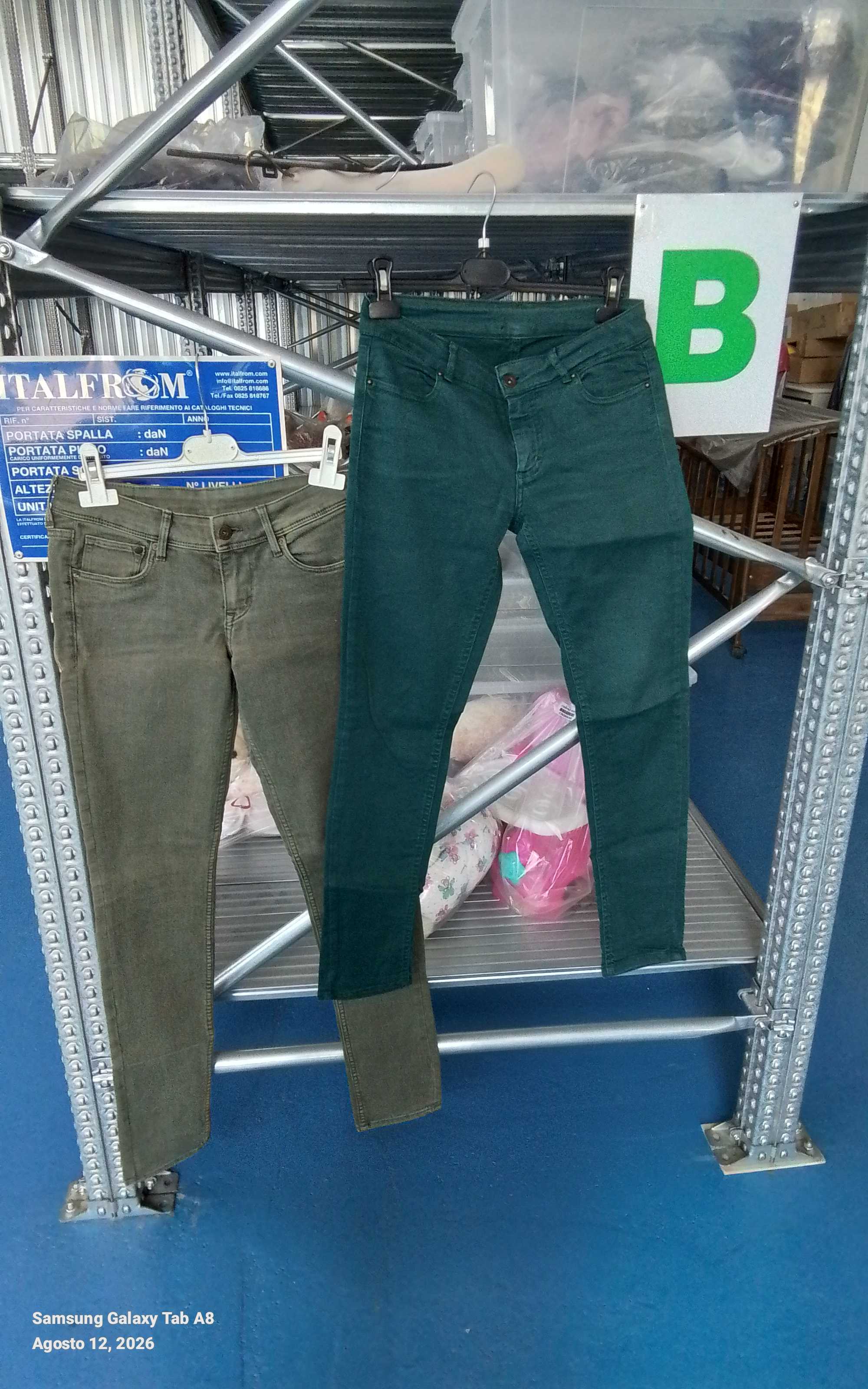 pantaloni donna
