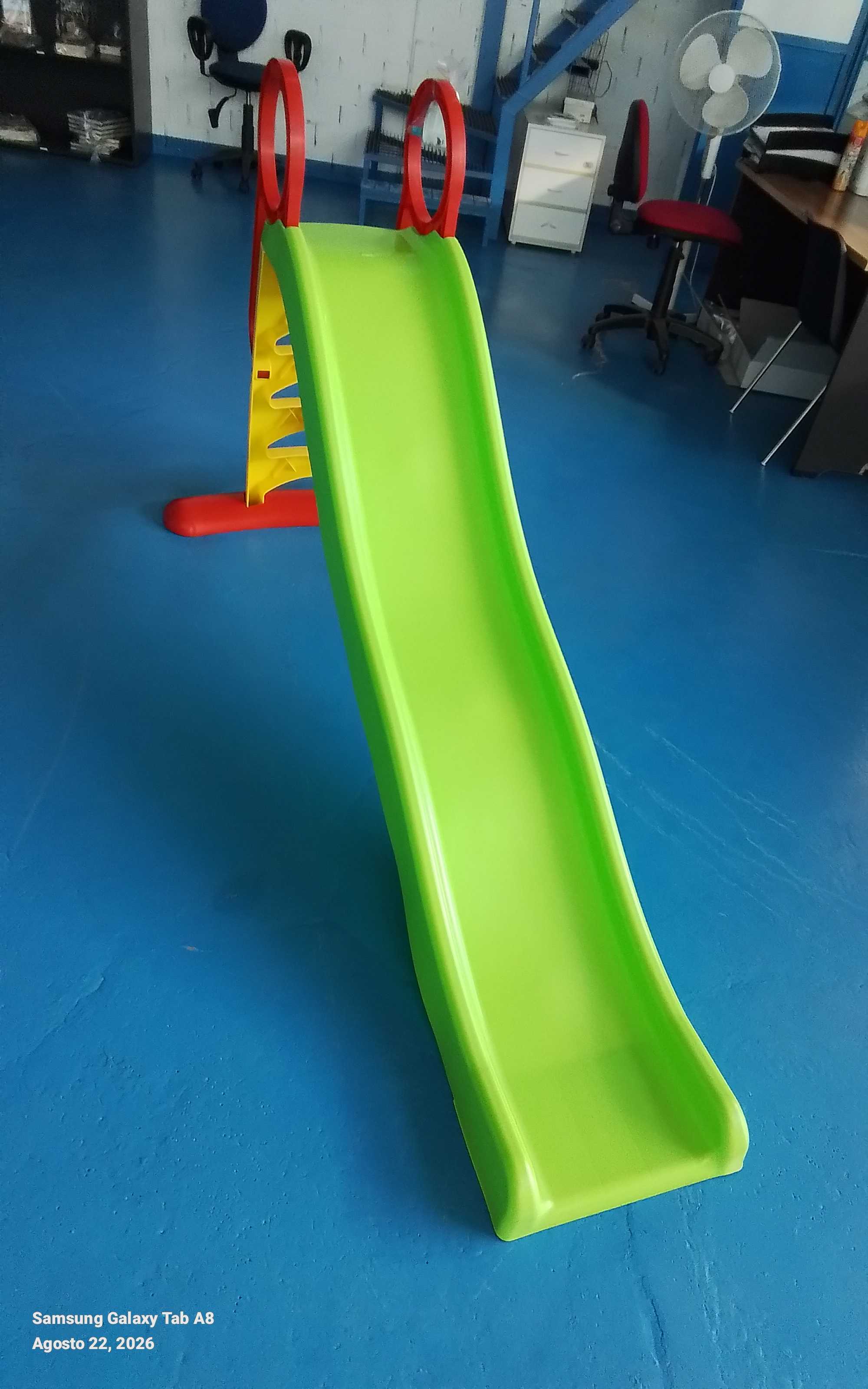 scivolo per bimbi