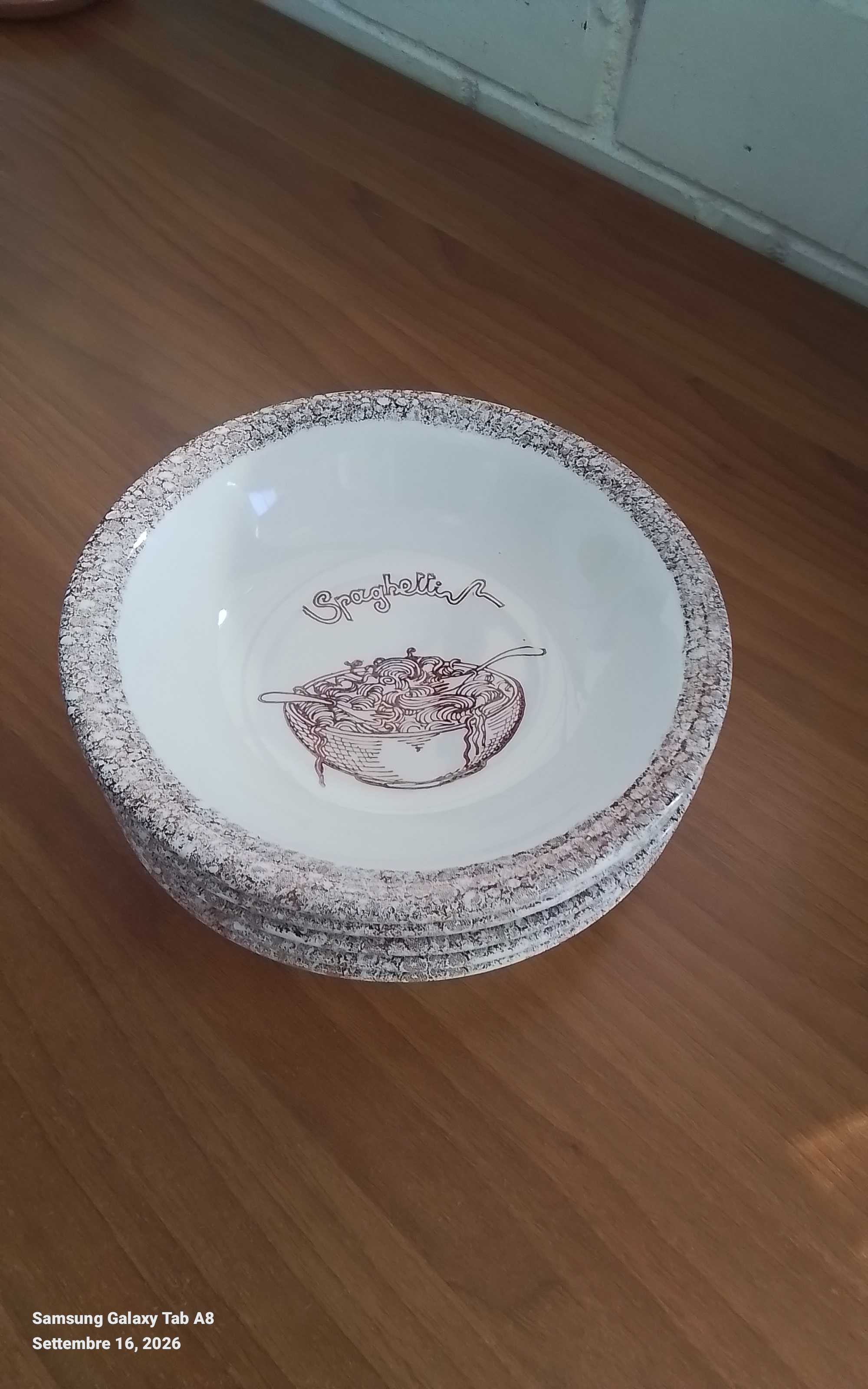 5 piatti  fondi 