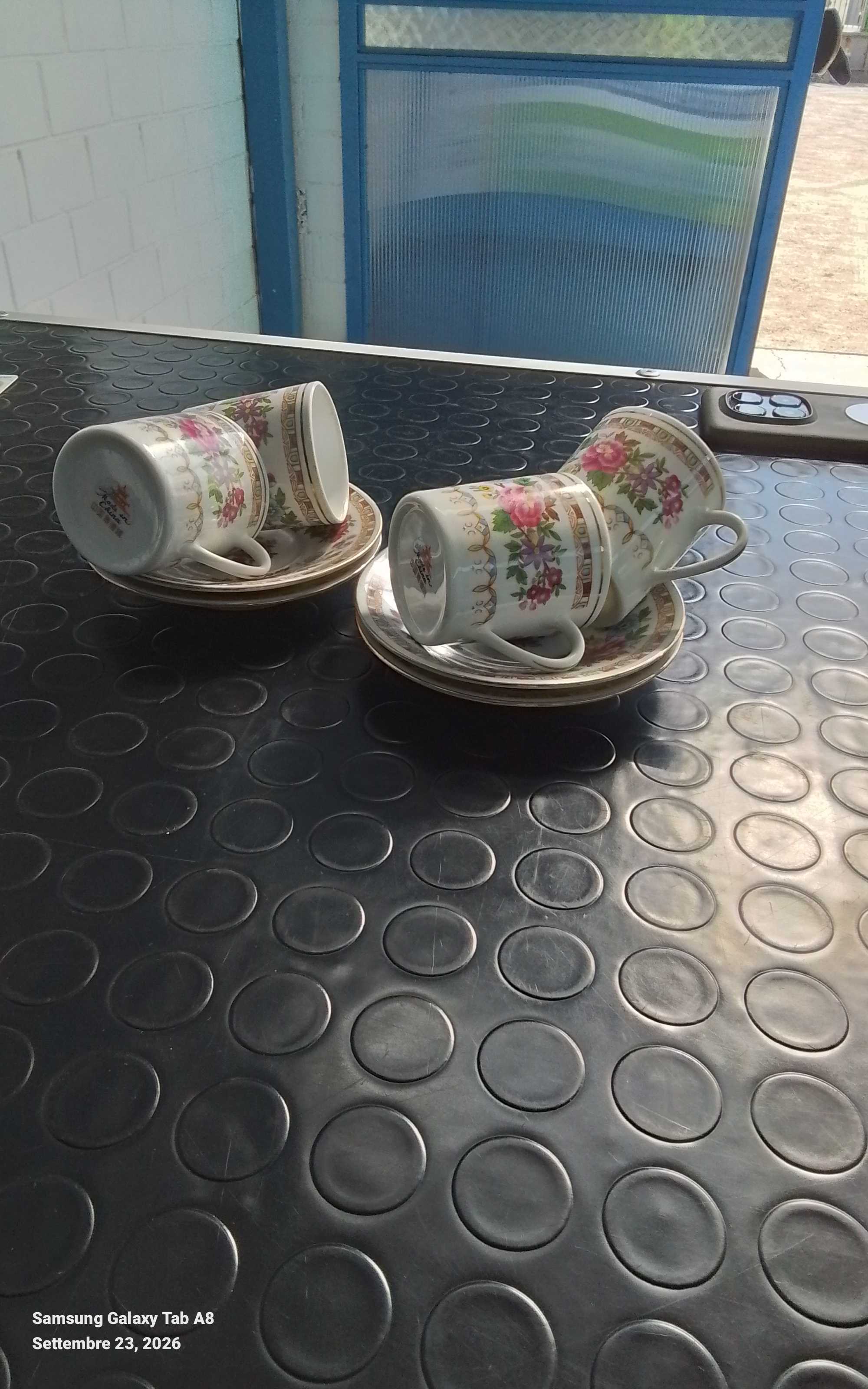 set tazzine caffe