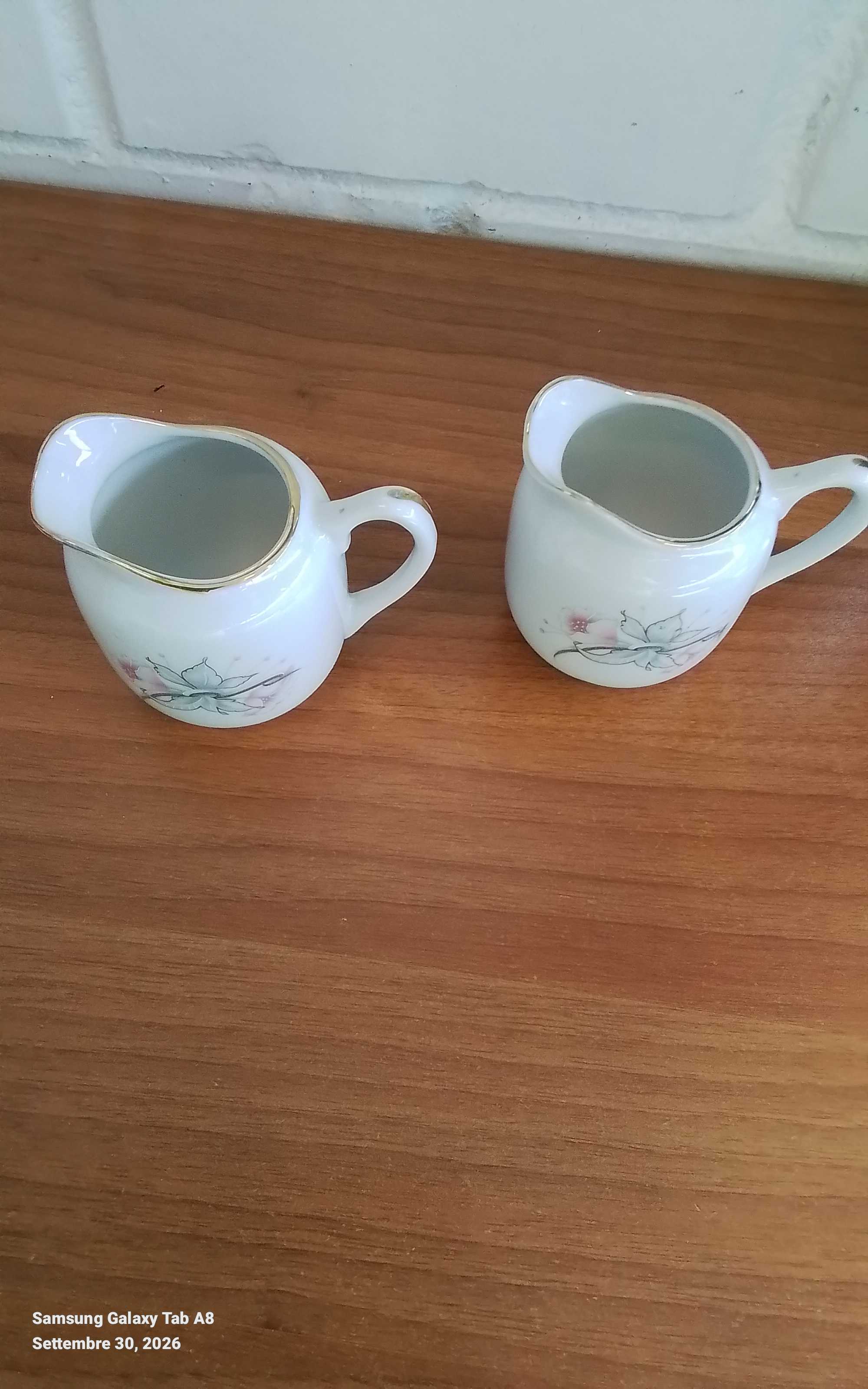 set lattiera